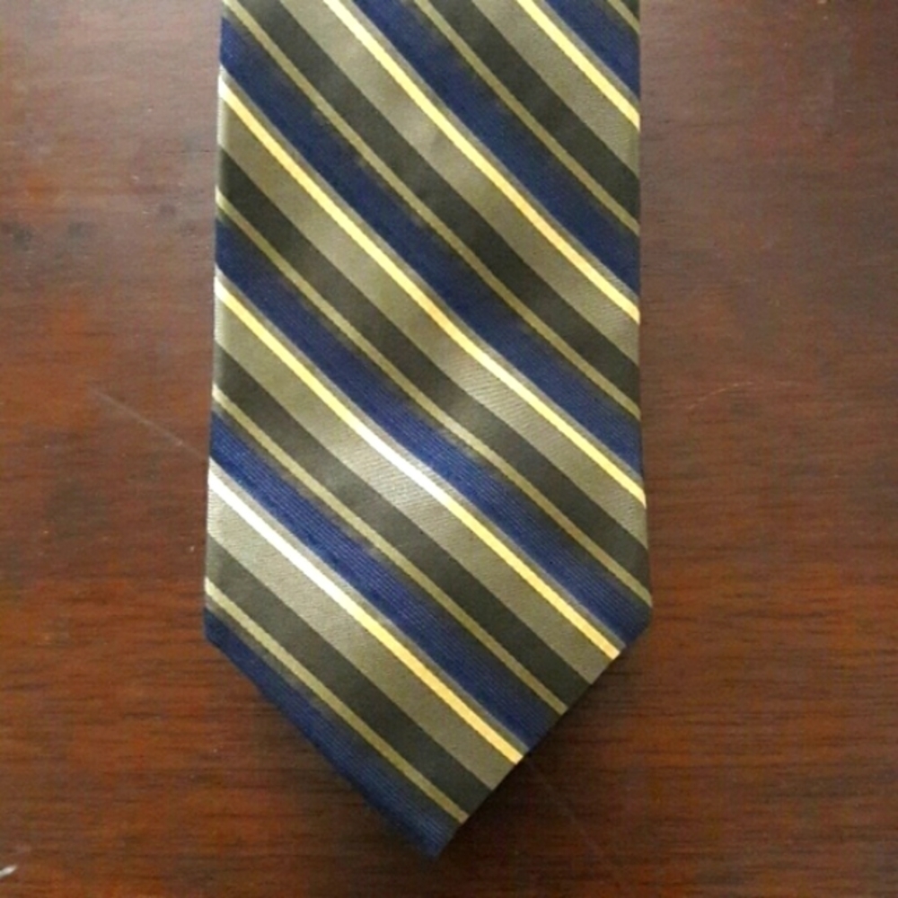 𝅺jos. A. BANK Striped Silk Necktie